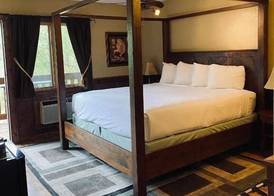 Sylvan Valley Lodge and Cellars 3