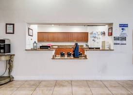 South River Suites 3