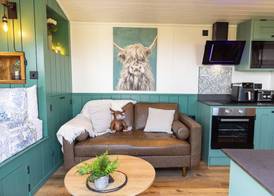 Willows Rest - 1 Bed Shepherds Hut - Pentlepoir 2