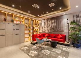 Ibis Wuhan Hubu Alley Hotel 2