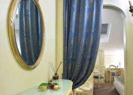 Vip's Motel Luxury Accommodation & Spa 5