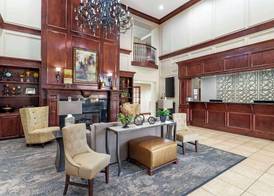 Best Western Plus Crown Colony Inn & Suites 3