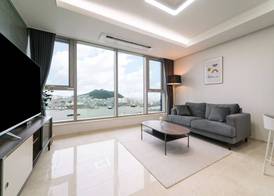 Le Collective Busan station 4