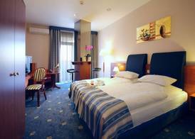 SkyHotelGwarna 5