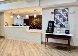 Comfort Suites East Brunswick - South River 5