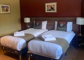 Newburgh Inn 5