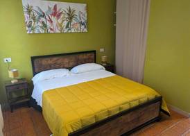 Corte Meneghina-short stays 2