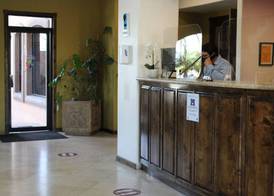 Estancia Inn 3