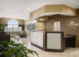Microtel Inn & Suites by Wyndham Cambridge 2
