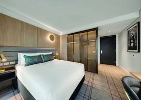 Vibe Hotel Sydney Darling Harbour 5