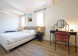Hôtel en Ville 5