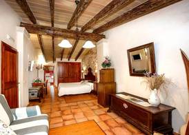 Agroturisme Fincahotel Can Bessol 3