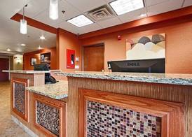 Comfort Inn & Suites Copley Akron 2