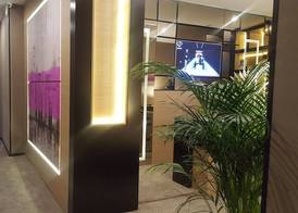 Dominic Smart & Luxury Suites - Republic Square 3