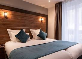 Hotel Apolonia Paris Montmartre; Sure Hotel Collection by Best Western 5