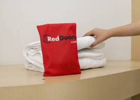 RedDoorz near Penimbangan Beach Singaraja 3