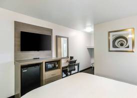 Knights Inn Yuma 4