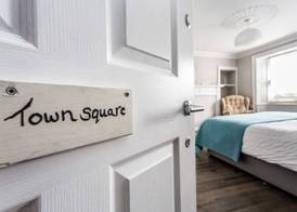 The Crown & Kitchen 5