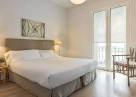 Suites Sevilla Plaza 4