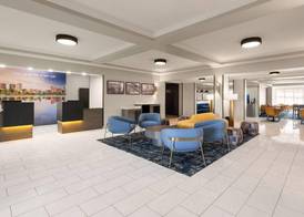La Quinta Inn & Suites by Wyndham Bessemer 4