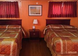 Paul's Motel 4