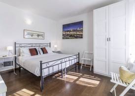 Wine Apartments Florence Prugnolo 3