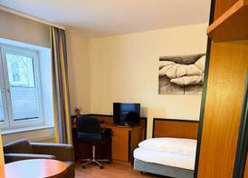 Keyless Boardinghouse 3