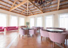 Royal Suite 2