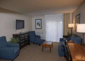 Comfort Inn & Suites Erie - Splash Lagoon Indoor Waterpark 3