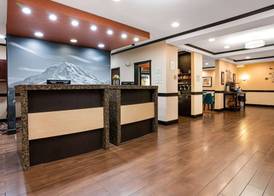 La Quinta by Wyndham Auburn 2