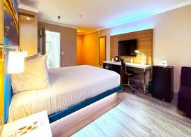 Days Inn by Wyndham Los Angeles LAX South Bay Beach City LA 5