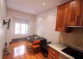 Apartamentos Madrid Atocha 3