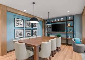 Everhome Suites San Antonio Lackland near SeaWorld by Choice Hotels 4