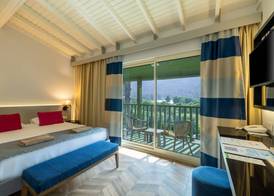 Crystal Flora Pearl Collection - Ultimate All Inclusive 4