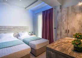 Savvas Luxury Suites 5