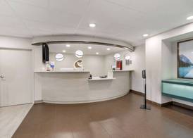 Comfort Inn & Suites Louisville Airport Fair & Expo 3