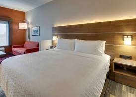 Holiday Inn Express & Suites NASHVILLE METROCENTER DOWNTOWN by IHG 4
