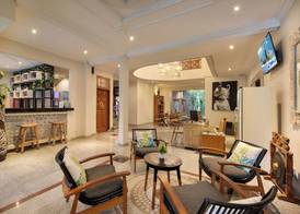 18 Suite Villa Kuta 4