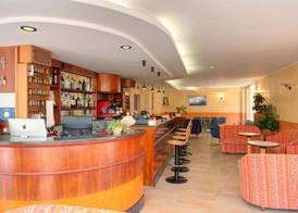 Hotel Nella 5