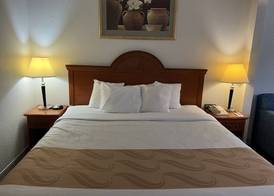 Quality Suites Altavista - Lynchburg South 3