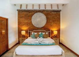 Villa Amsa by Pertama Stay 5