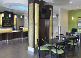 Quality Inn & Suites Kenedy - Karnes City 3