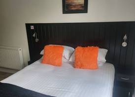 The Dock Hotel 3