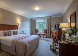 Court Yard Hotel 4