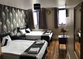 Pacific Inn London Heathrow 4