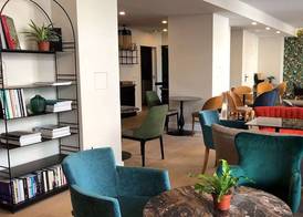 Hotel Apolonia Paris Montmartre; Sure Hotel Collection by Best Western 2