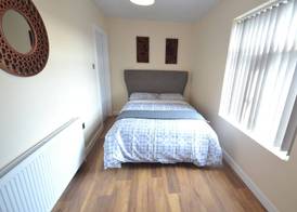 Premier Lodge Central 4