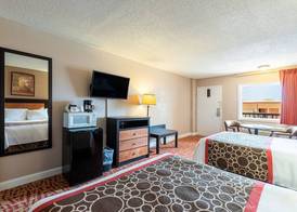 Sundial Inn 5