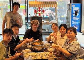 Yangshuo Emoji Youth Hostel & Boutique Hotel 5