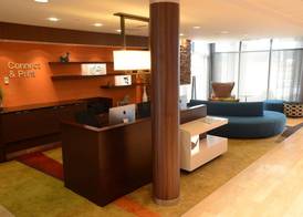 Fairfield Inn & Suites by Marriott Bowling Green 2